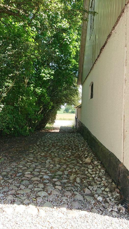 Glamping Och Gardslagenhet Mellan Himmel Och Hav Apartman Skivarp Kültér fotó