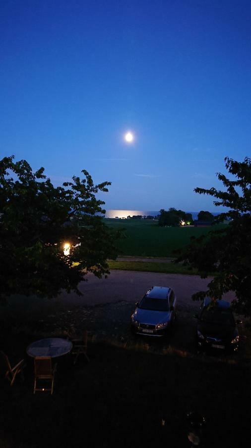 Glamping Och Gardslagenhet Mellan Himmel Och Hav Apartman Skivarp Kültér fotó